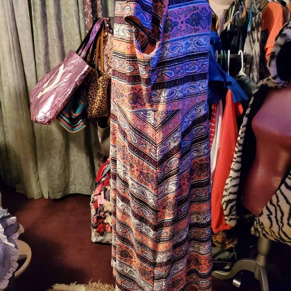 Bobby brooks Dress - Picture 4 of 6